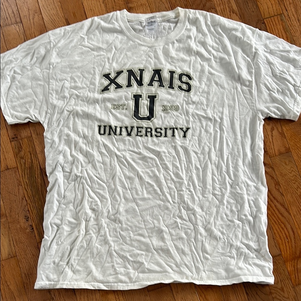 Nais University Graphic White Tee